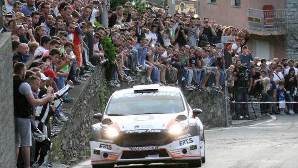 Rally, folla d’altri tempi sulla Ronde di Albosaggia Rally, folla d’altri tempi sulla Ronde di Albosaggia