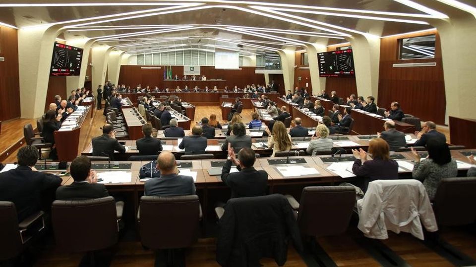 Vitalizi tagliati, anche Bordoni e Contini ricorrono al Tar Vitalizi tagliati, anche Bordoni e Contini ricorrono al Tar