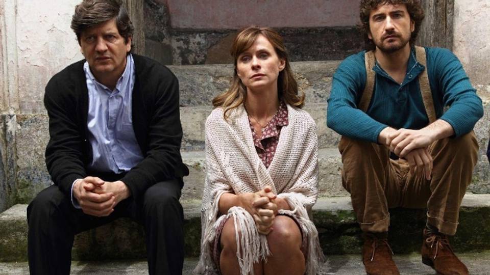 Oltre 2,4 mln all'esordio per film Siani Oltre 2,4 mln all'esordio per film Siani