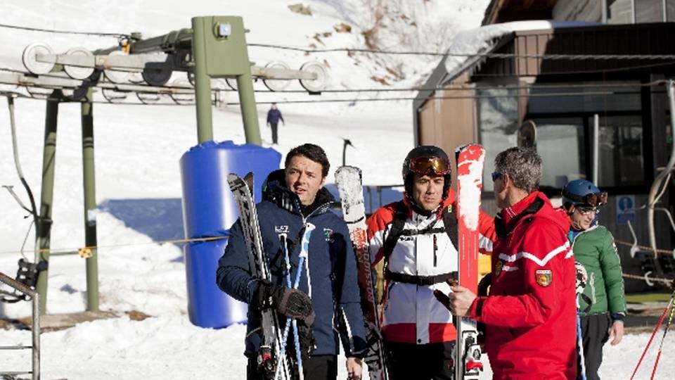 Renzi, facciamo sul serio,sarà buon 2015 Renzi, facciamo sul serio,sarà buon 2015