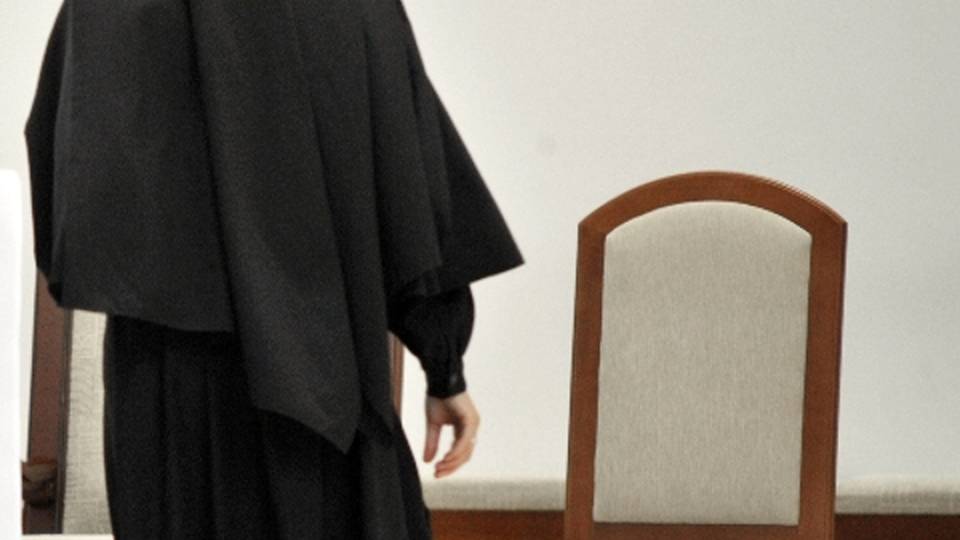 Suora di clausura partorisce un bimbo Suora di clausura partorisce un bimbo