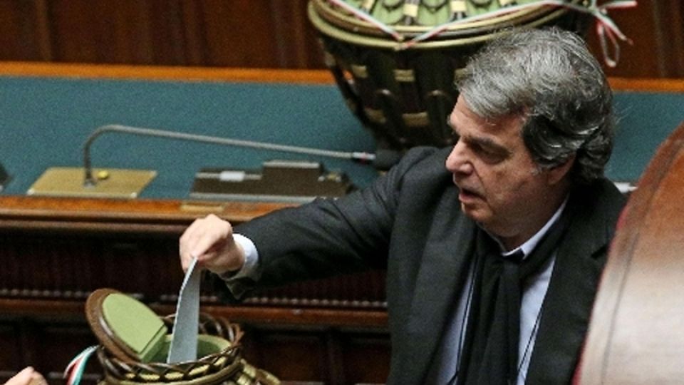 Fi decide, scheda bianca dal 4/o voto Fi decide, scheda bianca dal 4/o voto