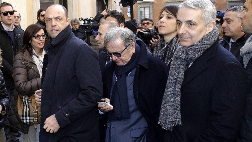 Sacconi si dimette da capogruppo Ap Sacconi si dimette da capogruppo Ap