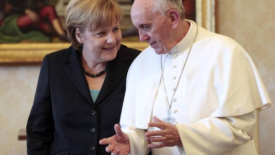 Papa: 21 febbraio riceve Angela Merkel Papa: 21 febbraio riceve Angela Merkel