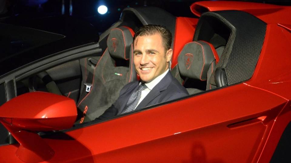 Pino Daniele: Cannavaro, cia' guaglio' Pino Daniele: Cannavaro, cia' guaglio'