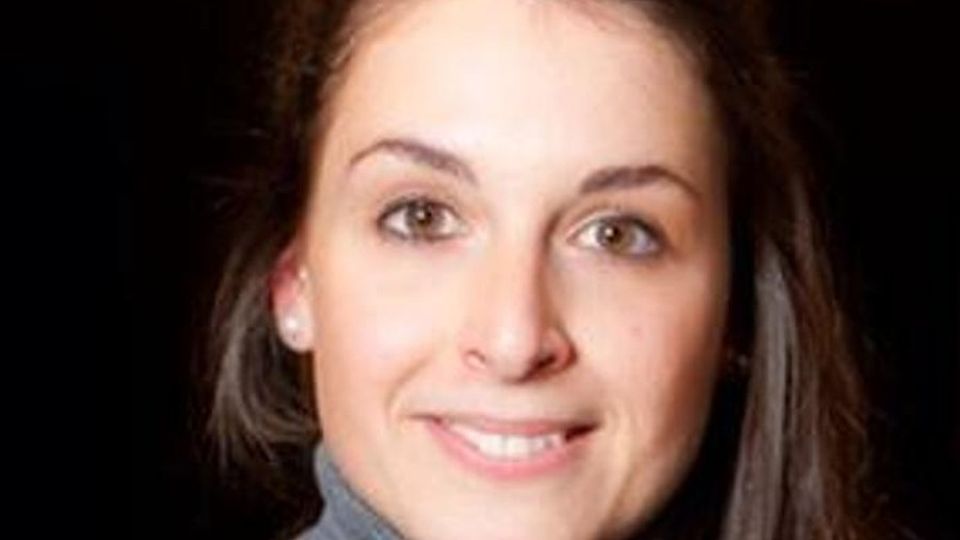 Strage a Parigi, 132 i morti. Arresti a Bruxelles. Addio a Valeria, studentessa italiana uccisa al Bataclan Strage a Parigi, 132 i morti. Arresti a Bruxelles. Addio a Valeria, studentessa italiana uccisa al Bataclan