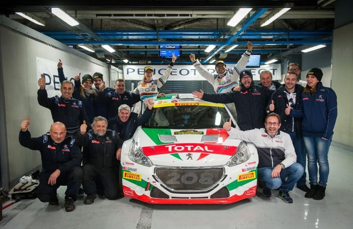 Il team Peugeot