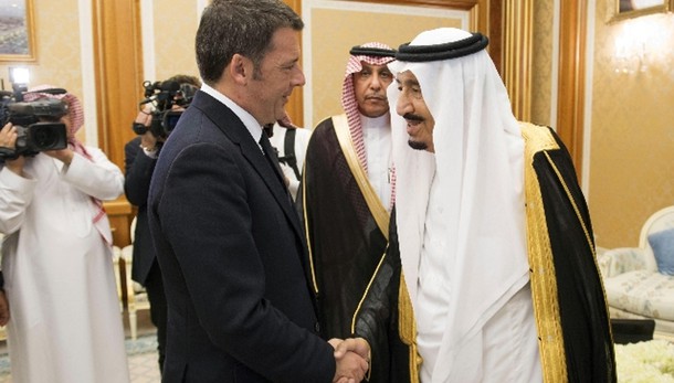Arabia Saudita, Renzi pone tema diritti
