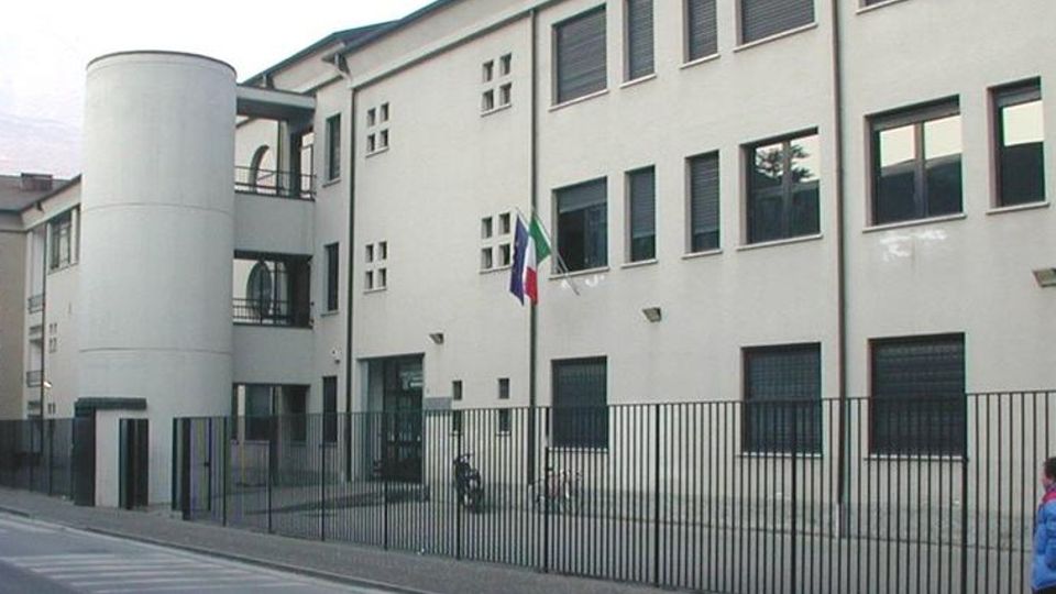 Saraceno e Romegialli, ora è ufficiale: i due istituti verranno accorpati Saraceno e Romegialli, ora è ufficiale: i due istituti verranno accorpati