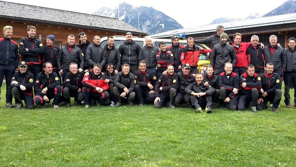 Tagliato il nastro a Bormio. Ora il soccorso ha un’unica sede Tagliato il nastro a Bormio. Ora il soccorso ha un’unica sede