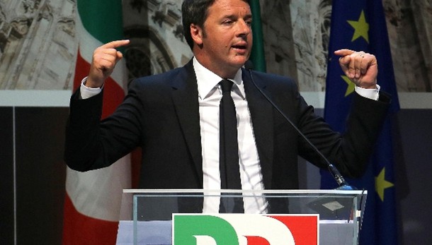 Renzi, giù tasse patto con Italiani