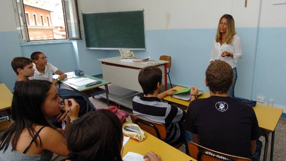 Scuola, da oggi al via piano assunzioni Scuola, da oggi al via piano assunzioni