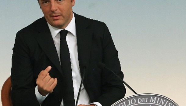 Renzi, sindacati? più tessere che idee