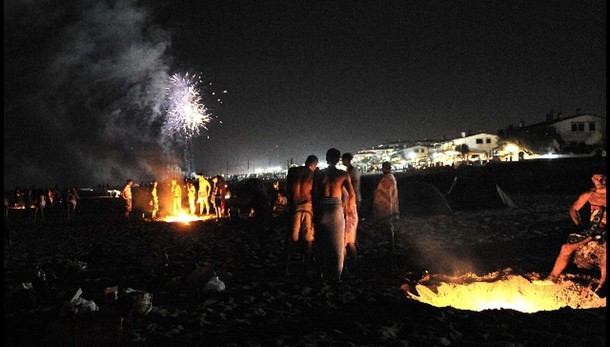 Ferragosto, ragazzi in coma etilico