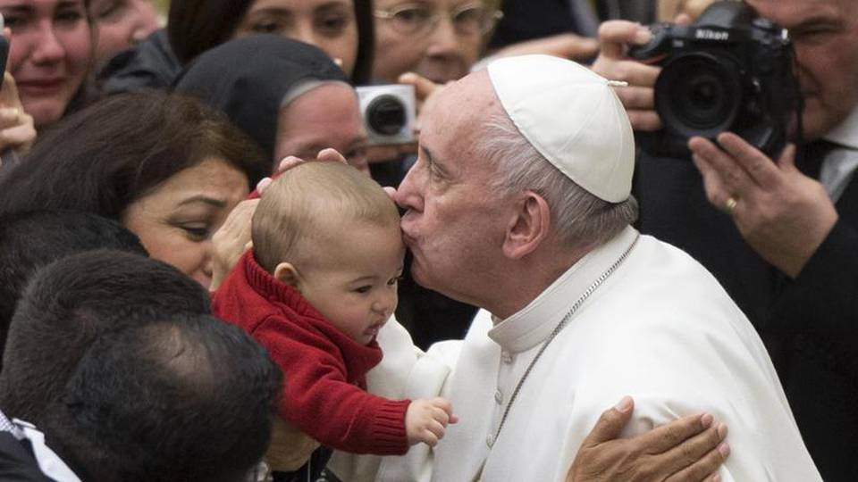 Papa, non fare confusione sulla famiglia Papa, non fare confusione sulla famiglia