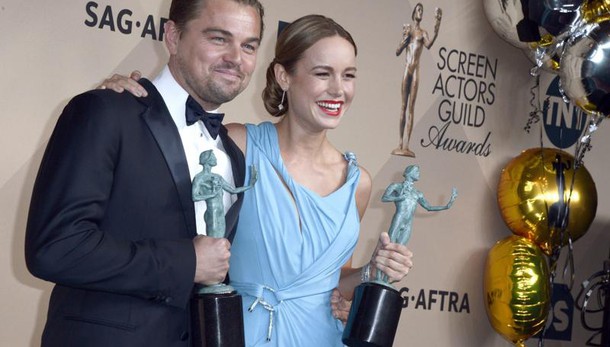 Attori premiano DiCaprio e Spotlight