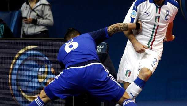 Calcio a 5: Italia-Romania 3-1