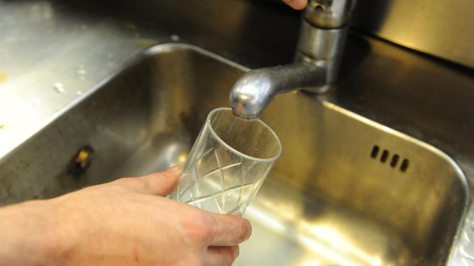 Contatore dell’acqua nelle case di Lanzada. A spese del Comune Contatore dell’acqua nelle case di Lanzada. A spese del Comune
