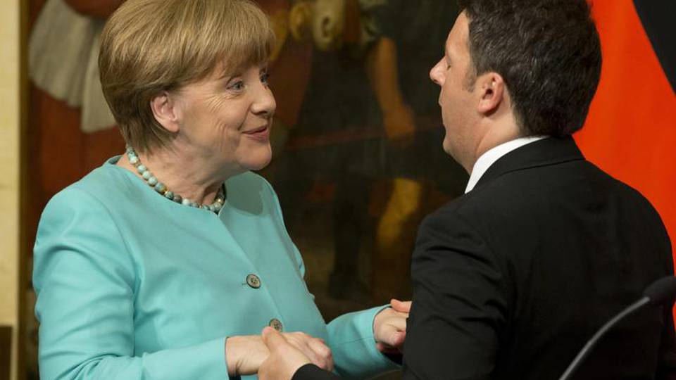 Renzi, il 31/8 bilaterale con Merkel Renzi, il 31/8 bilaterale con Merkel