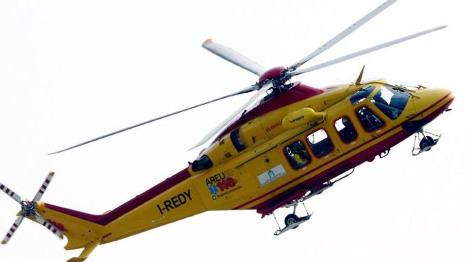 Scontro tra due auto, morta una delle persone coinvolte nel sinistro Scontro tra due auto, morta una delle persone coinvolte nel sinistro