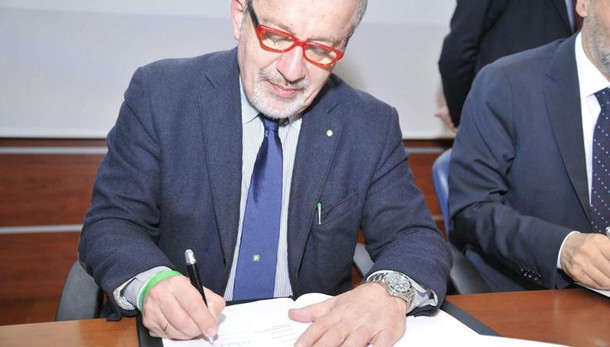 Maroni capolista, stop a processo