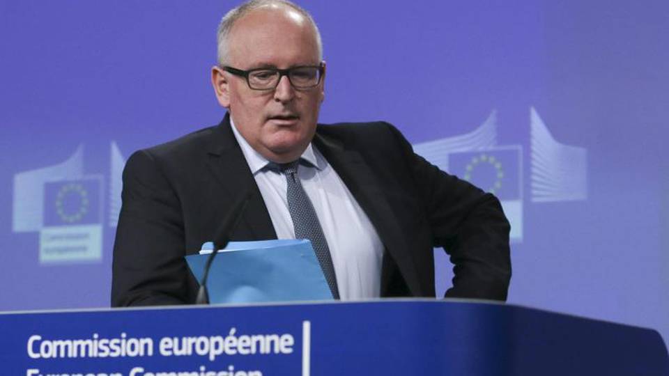 Ue apre procedura contro Polonia Ue apre procedura contro Polonia