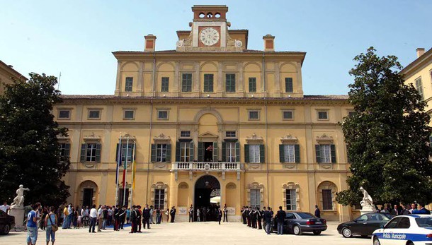 Busta esplosiva recapitata all'Efsa