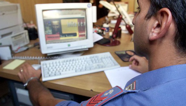 Video pedopornografici su web, 5 arresti
