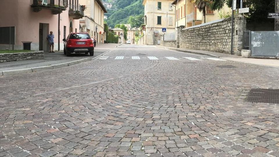 Basta buche e disagi, nuova pavimentazione in arrivo a Pratogiano Basta buche e disagi, nuova pavimentazione in arrivo a Pratogiano