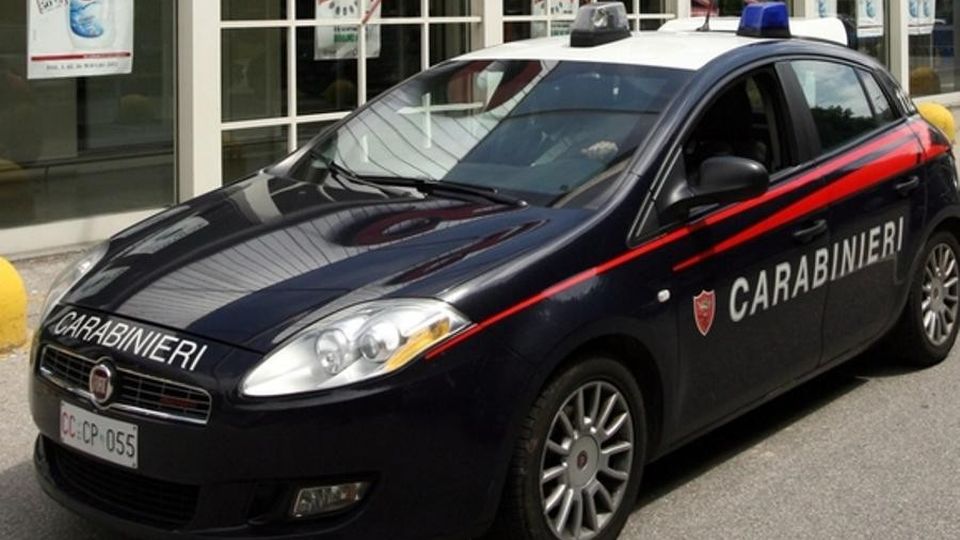 Botte e morsi ai bimbi all’asilo Due arresti a Milano Botte e morsi ai bimbi all’asilo Due arresti a Milano