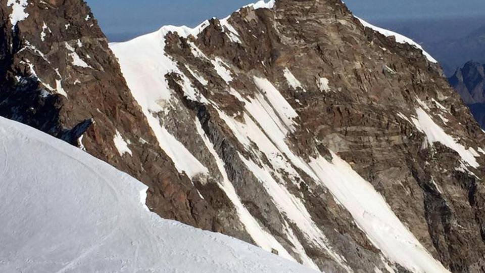 Tre alpinisti morti sul Monte Rosa Tre alpinisti morti sul Monte Rosa