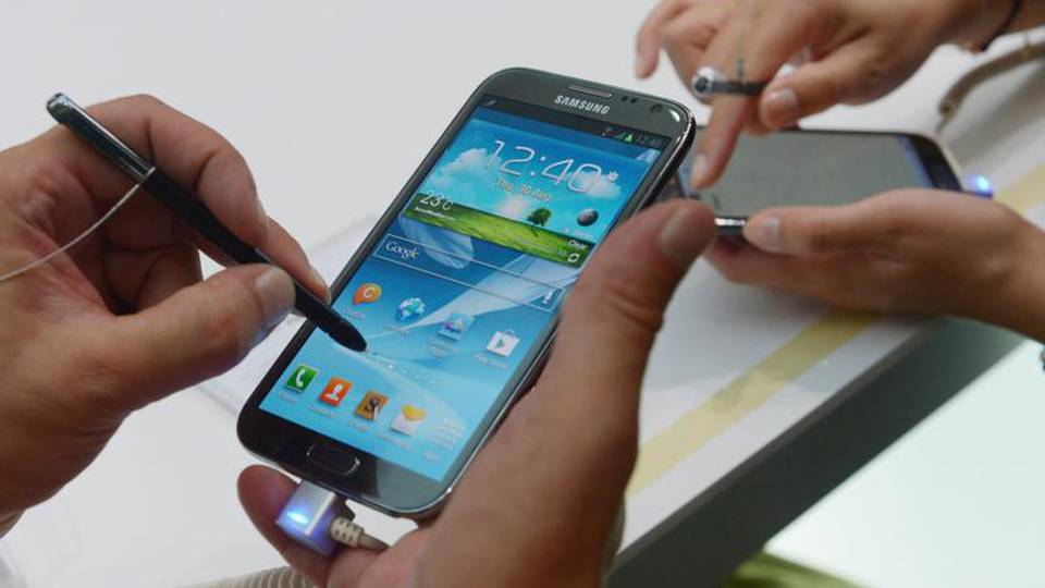 Addio roaming Ue da metà giugno Addio roaming Ue da metà giugno