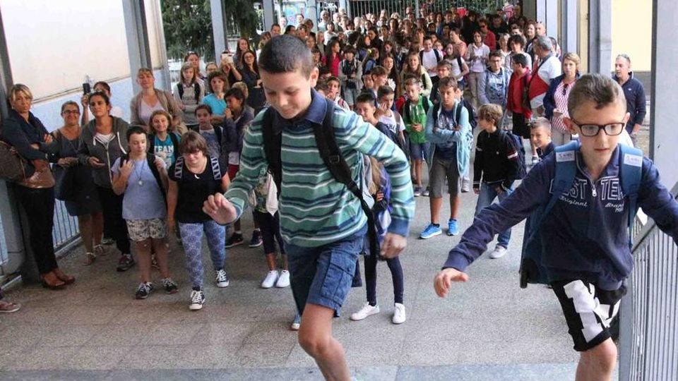 Famiglie ascoltate, debutta la settimana corta alla Ligari Famiglie ascoltate, debutta la settimana corta alla Ligari
