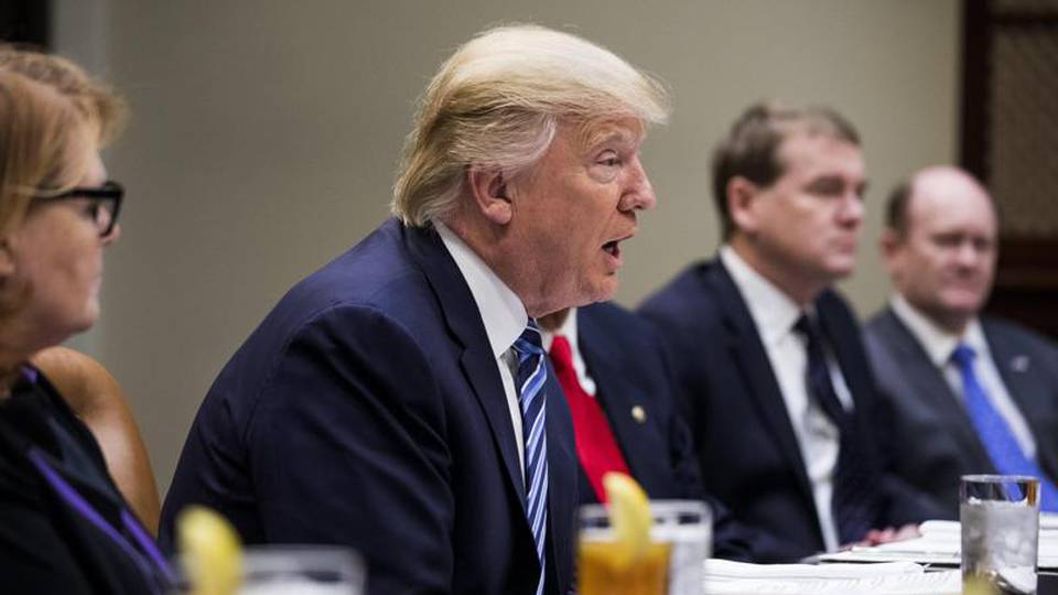 Fitch, Trump rischio economia mondiale Fitch, Trump rischio economia mondiale