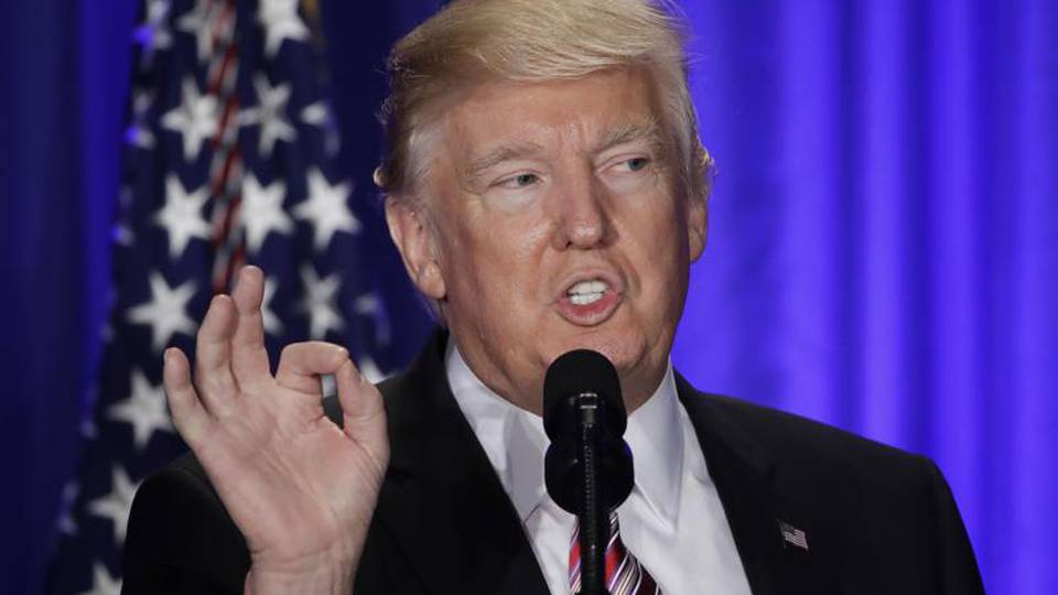Trump, a giorni nuovo bando immigrazione Trump, a giorni nuovo bando immigrazione
