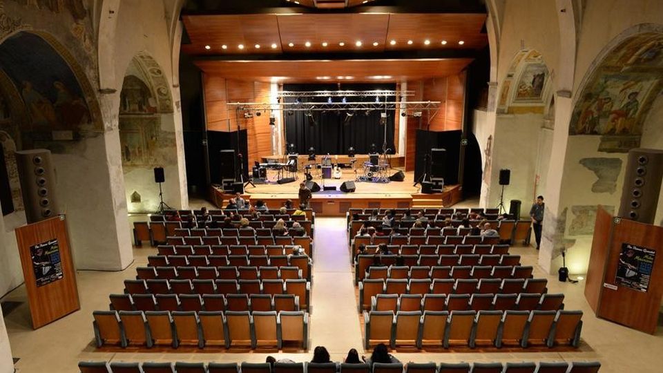 Gabbani, quel flop in Valtellina Un anno fa solo 50 spettatori Gabbani, quel flop in Valtellina Un anno fa solo 50 spettatori