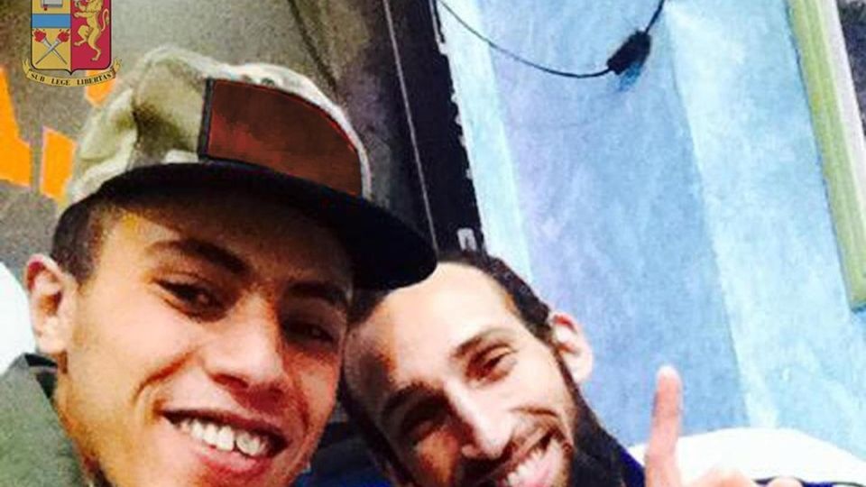 Terrorismo, Moutaharrik e la moglie condannati a 6 anni di carcere Terrorismo, Moutaharrik e la moglie condannati a 6 anni di carcere