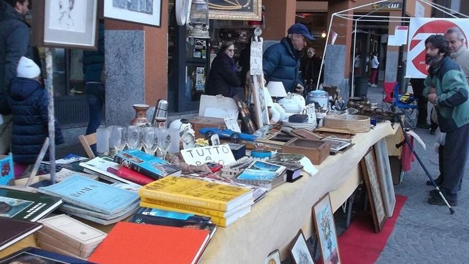 «I mercatini del sabato sono a rischio» «I mercatini del sabato sono a rischio»