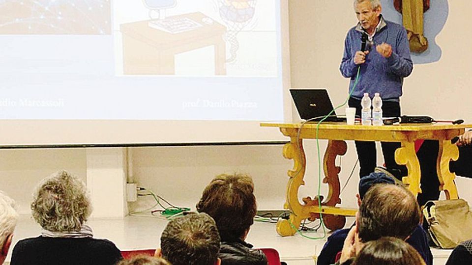 Internet e rischi «I genitori devono vigilare e mediare» Internet e rischi «I genitori devono vigilare e mediare»