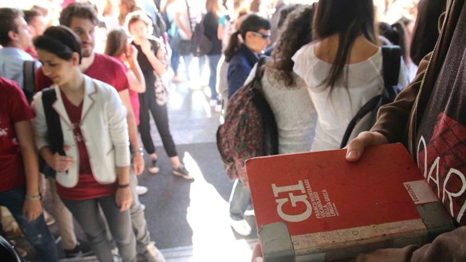 Esame di Stato, commissioni già al lavoro in Valle Esame di Stato, commissioni già al lavoro in Valle