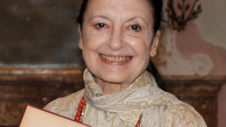 L’abbraccio di Chiavenna alla Fracci «A questo festival auguro lunga vita» L’abbraccio di Chiavenna alla Fracci «A questo festival auguro lunga vita»