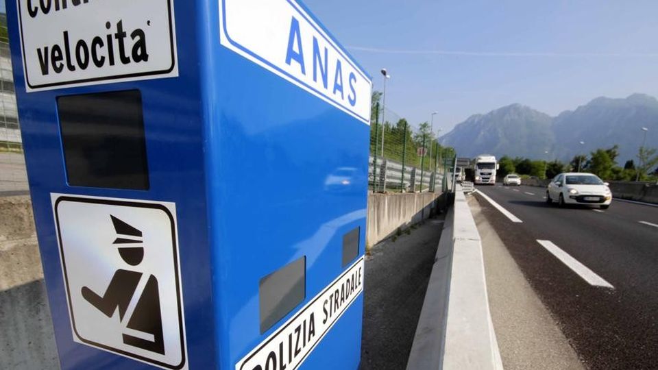 Autovelox sulla SS36 I sindaci non ci stanno Autovelox sulla SS36 I sindaci non ci stanno