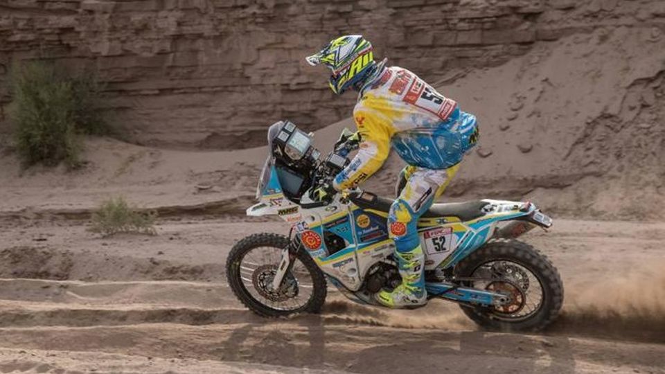 Dakar, Cerutti sale ancora Ora è nella top 20 moto Dakar, Cerutti sale ancora Ora è nella top 20 moto