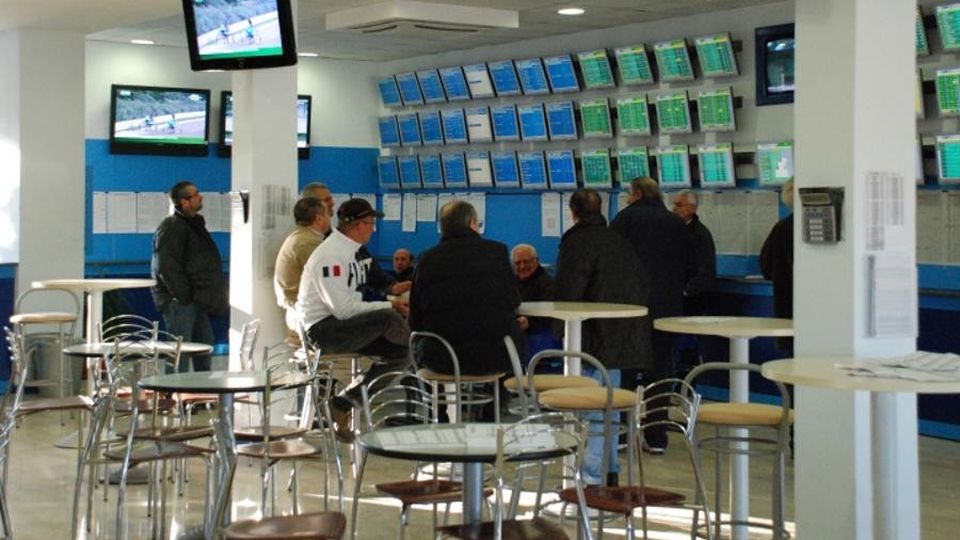 Gioco e scommesse, cresce il numero delle sale in Valle Gioco e scommesse, cresce il numero delle sale in Valle