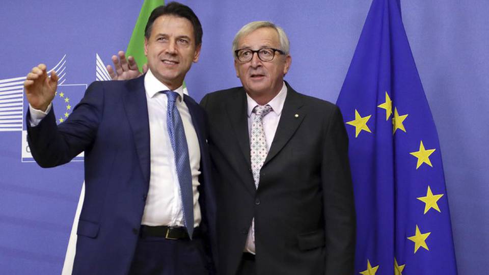 Manovra: Ue, contatti in corso a tutti i livelli Manovra: Ue, contatti in corso a tutti i livelli