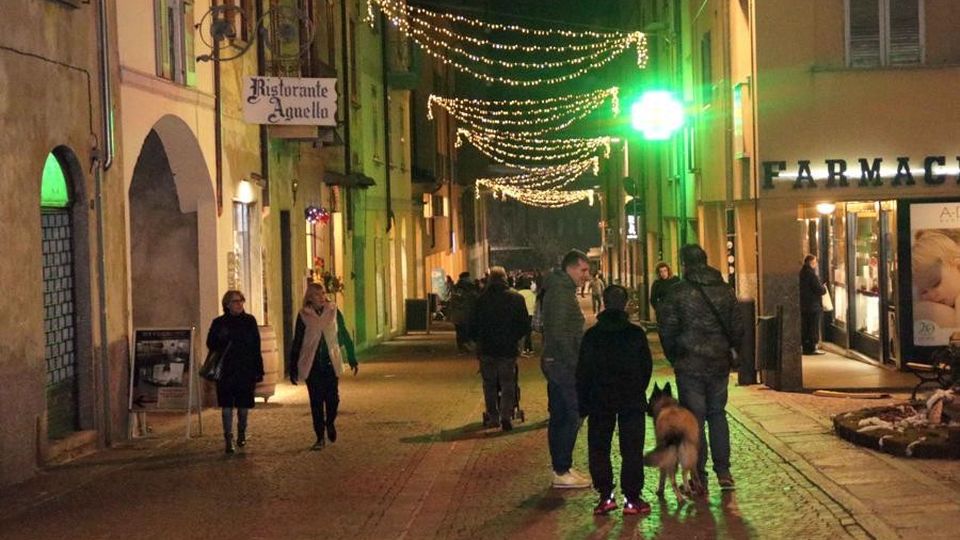 Centro pedonale, dietrofront del Comune di Morbegno Centro pedonale, dietrofront del Comune di Morbegno