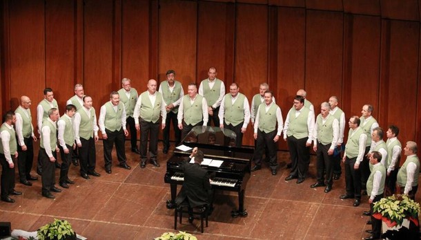 Sondrio, il coro Desdacia Tellini canta in ospedale