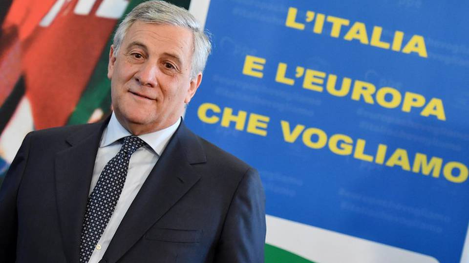 Tajani, non possiamo chiedere a Merkel di fare premier da noi Tajani, non possiamo chiedere a Merkel di fare premier da noi