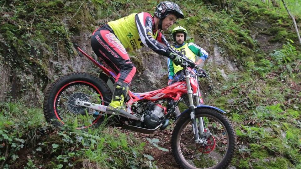 Trial, spettacolo a Faedo nel regionale Trial, spettacolo a Faedo nel regionale
