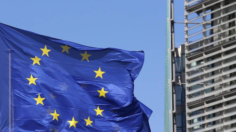 Bruxelles propone i bond Ue garantiti dai titoli di Stato Bruxelles propone i bond Ue garantiti dai titoli di Stato